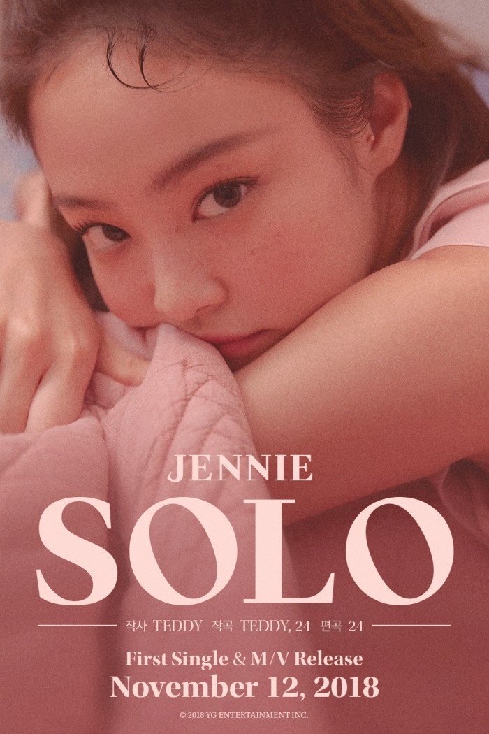 BLACKPINK JENNIE [SOLO] PHOTOBOOK CD+Photo Book+Post Card+Card K