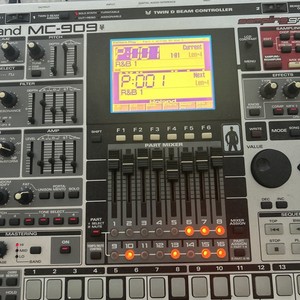 Roland-Mc 909 | eBay