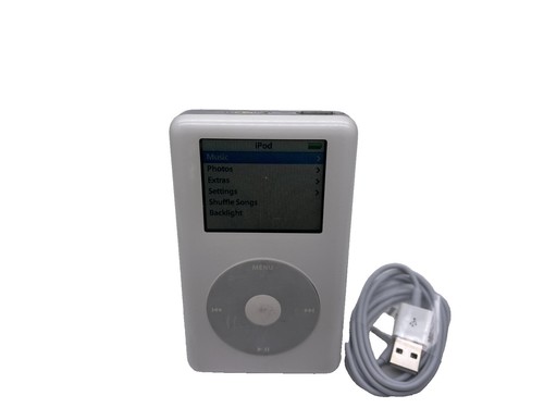 2006 Apple iPod Classic A1136 80 GB 5th Generation - White