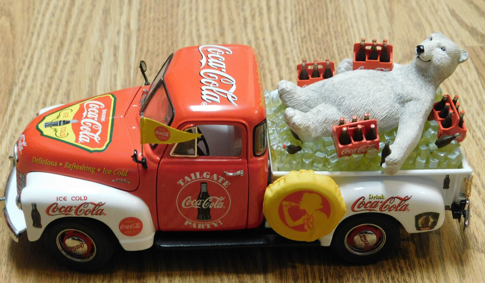 Danbury Mint Coca-Cola Polar Bear Pickup Truck, Chevy 1953, 1:24