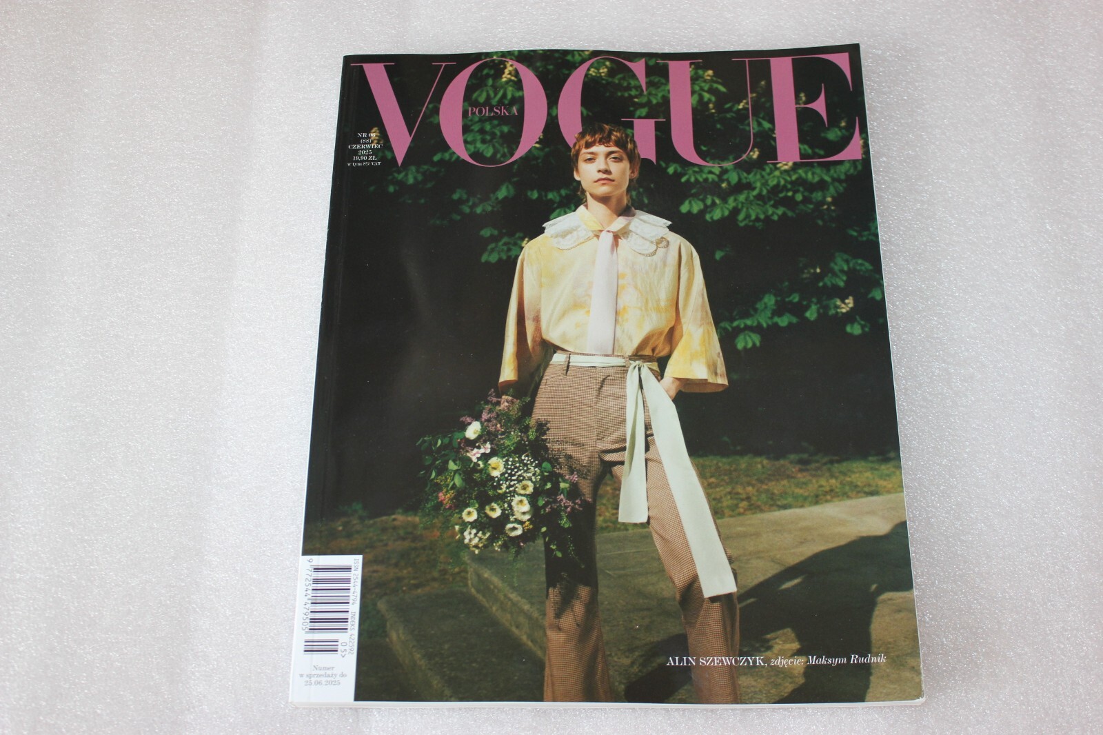 Vogue Polska POLAND 6/2025 Alin Szewczyk, Dalton Dubois - NEW