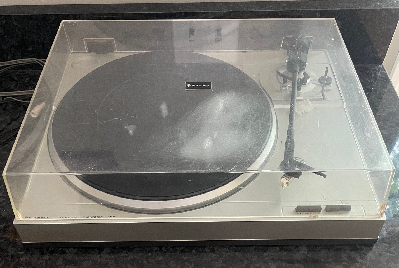 Sanyo TP X1 Vintage Direct Drive Turntable with Auto Return