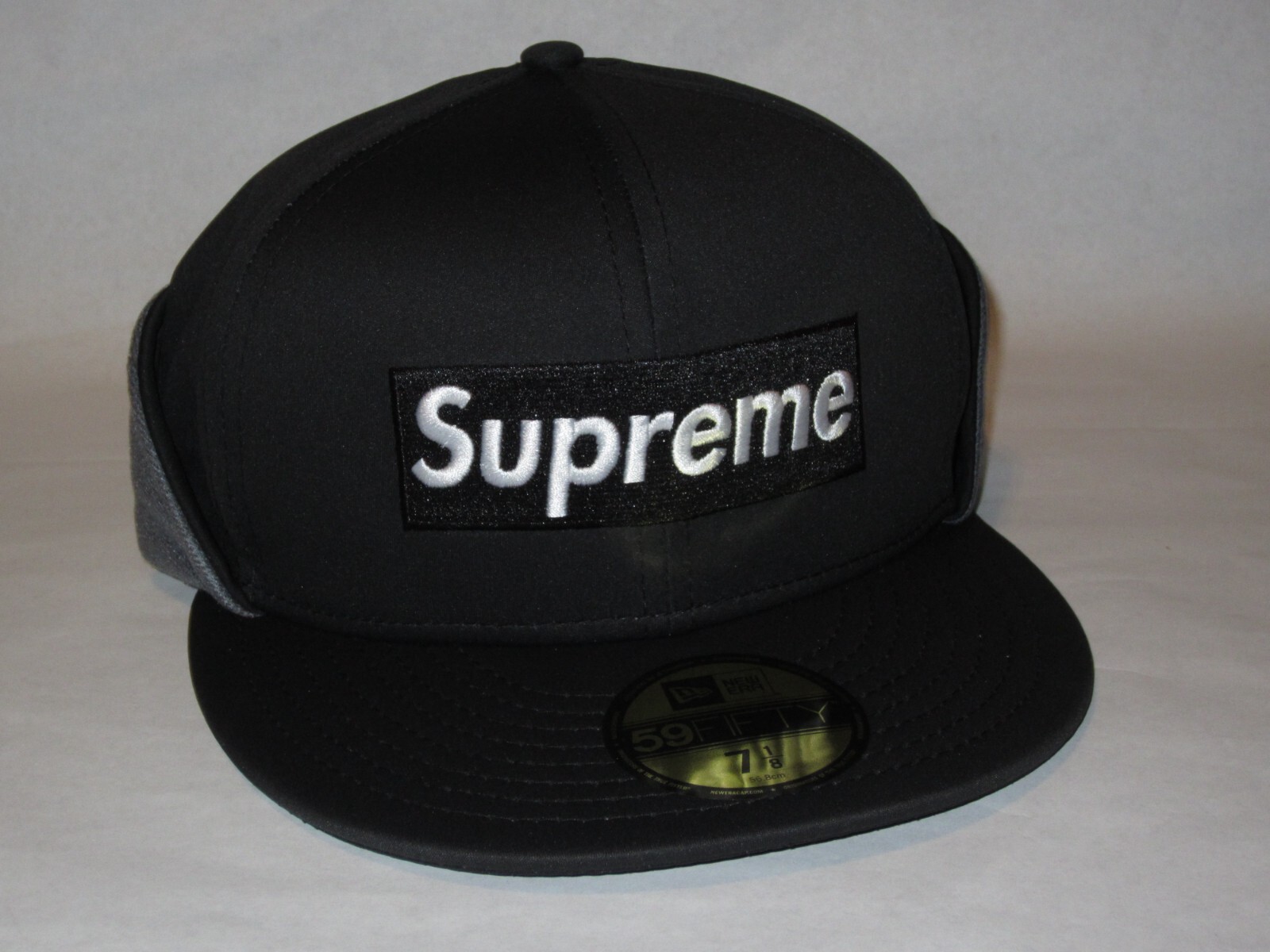 SUPREME x New Era Windstopper Ear Flap Hat Cap BLACK 7 1/8 NEW! F