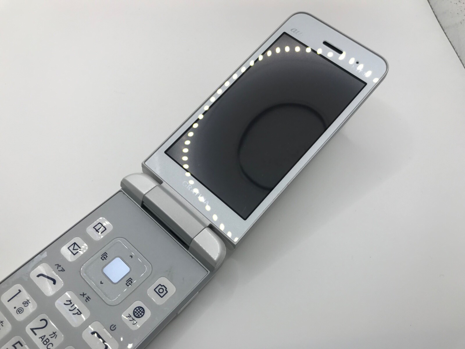 KYOCERA GRATINA 4G KYF39 Android Flip Phone Keitai White digno