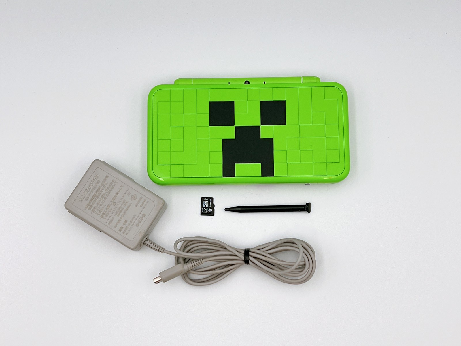 Nintendo 2DS LL XL Console Minecraft Creeper Edition Japan 16GB