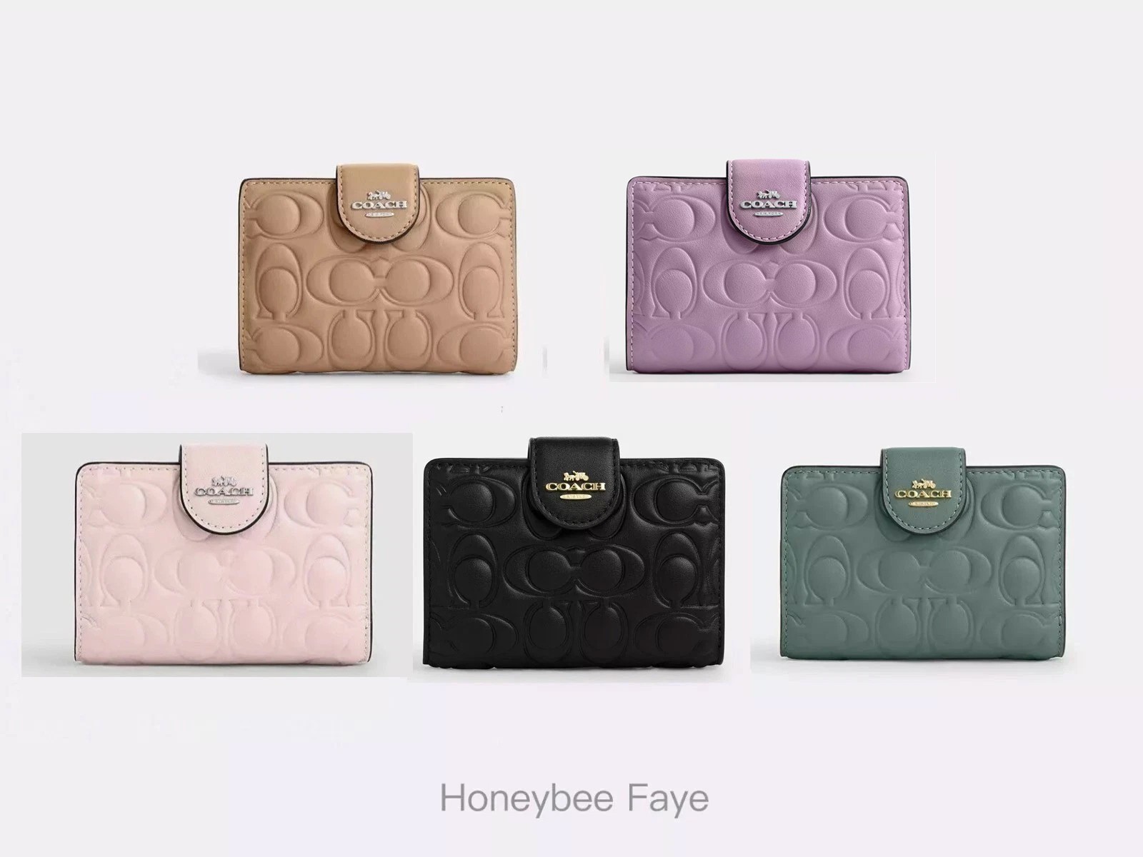 NWT Coach Medium Corner Zip Wallet in Signature leather CM241