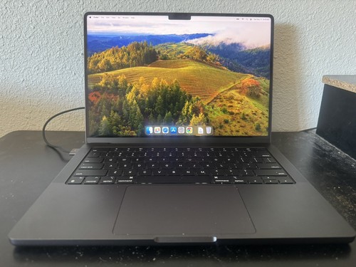 Apple MacBook Pro 14