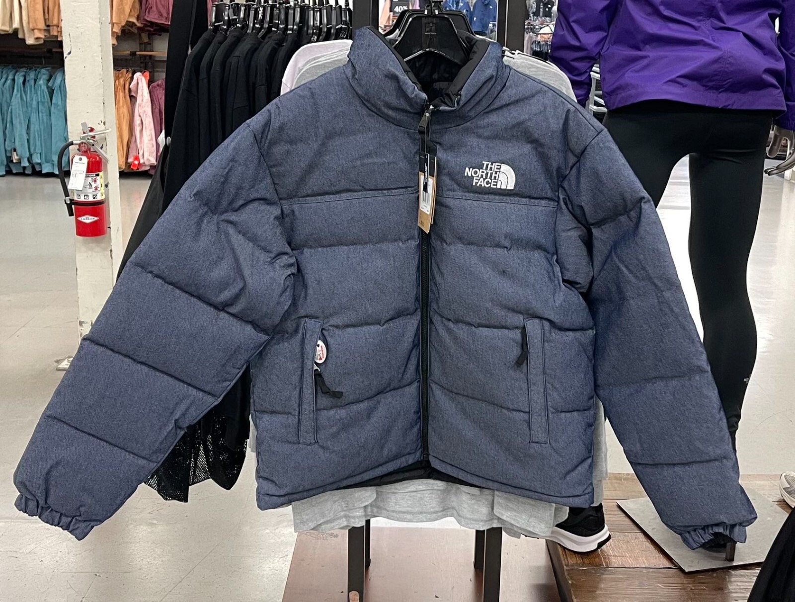 The North Face Men's 92 Reversible Nuptse Jacket /Denim Blue / TNF