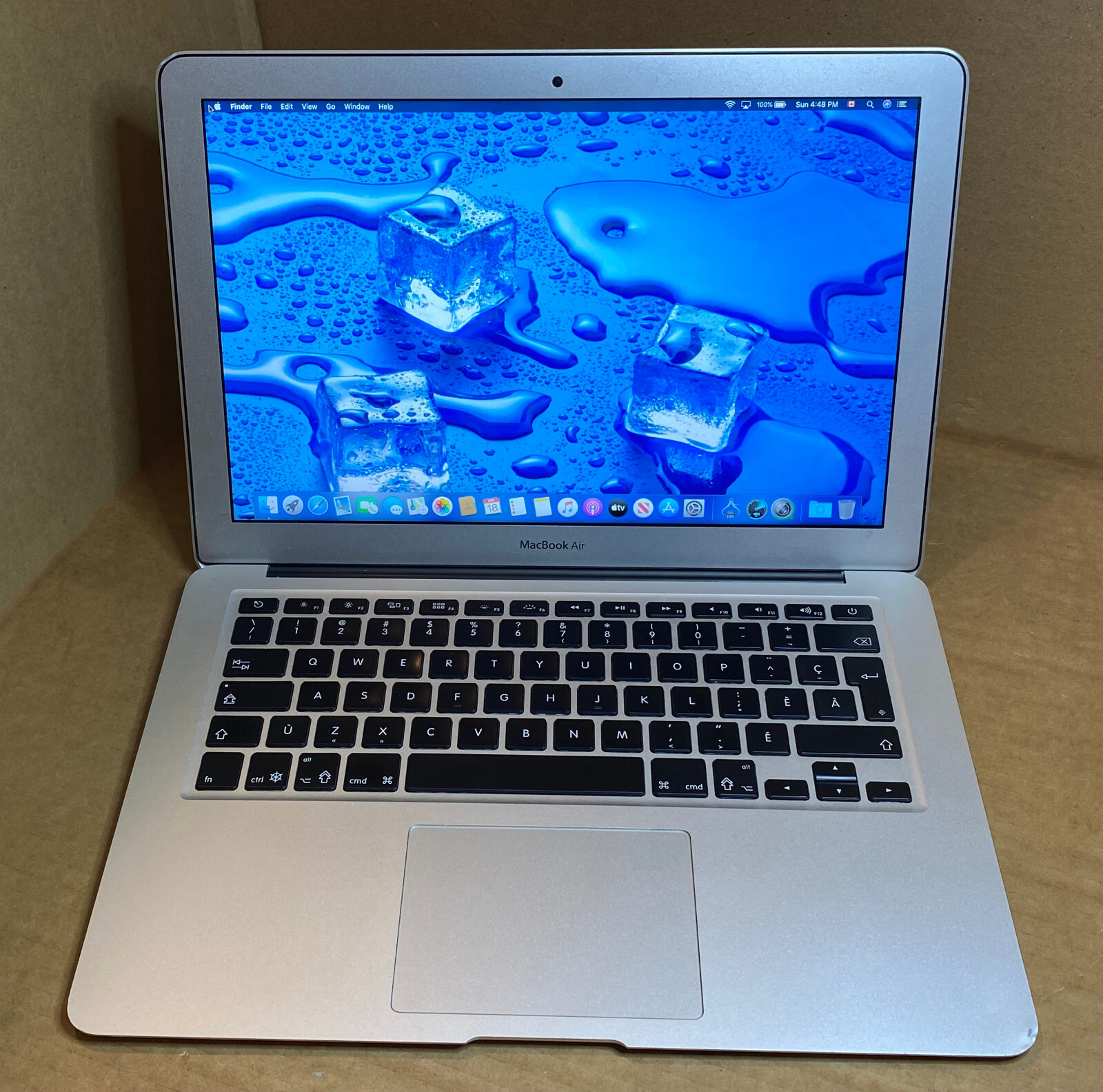 MacBook Air A1466 EMC2632 i5-4260U 1.4GHz 8GB RAM 128GB SSD
