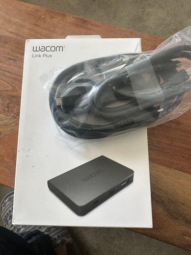 ACK42819 Wacom Link Plus-Dock for Connecting Mac/PC to Wacom