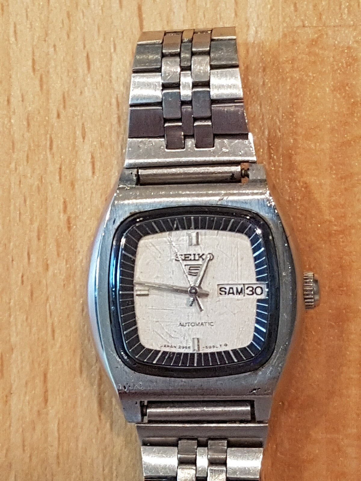 Vintage Seiko 5 automatic 2906-5170 day/date square ladies watch