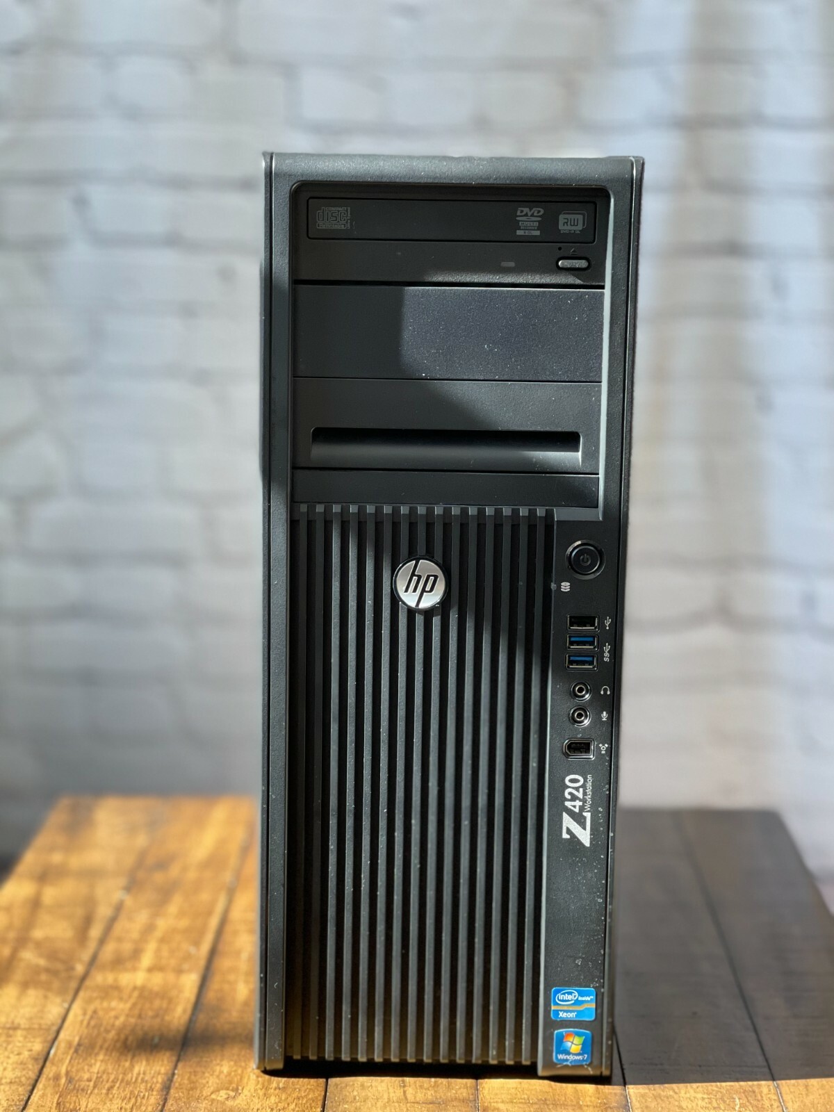 HP Z420 Workstation – Xeon E5-1650 3.2GHz 6C, 8GB, 240GB SSD, NVS