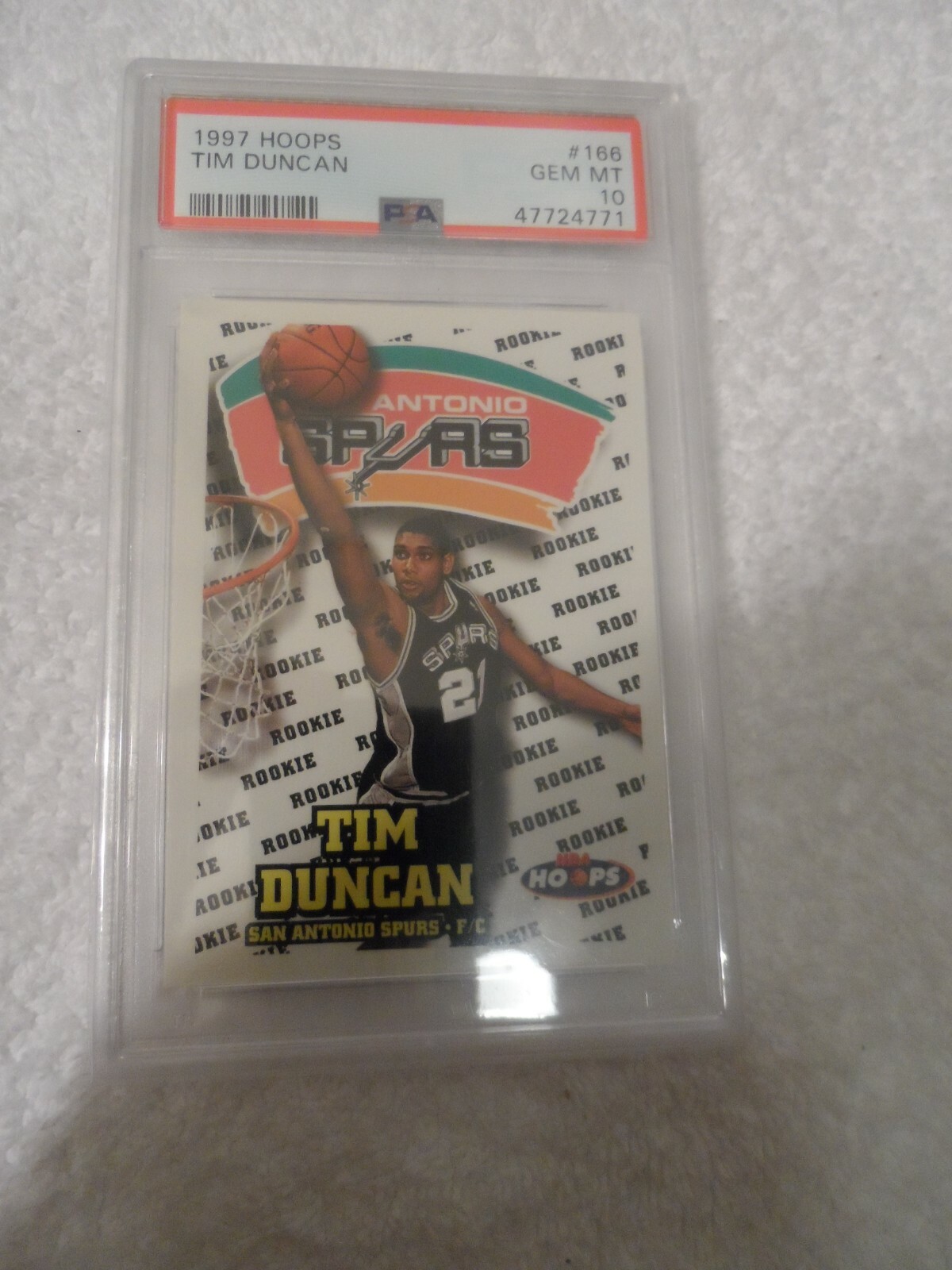 1997 NBA Hoops #166 Tim Duncan RC Rookie Card HOF Spurs PSA 10 GEM