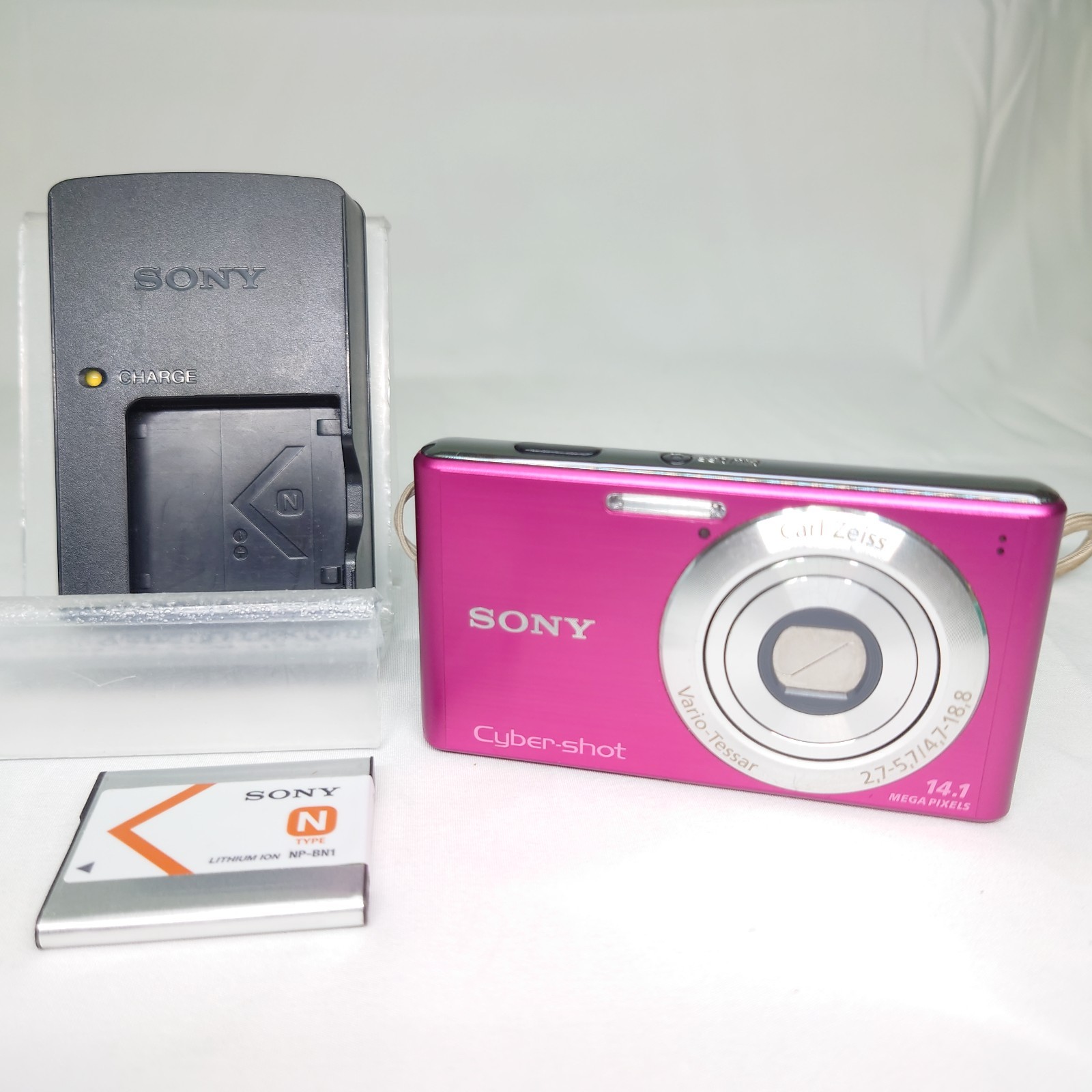 Exc+] SONY Cyber Shot DSC-W530 Pink Digital Camera 4x 14.1MP From