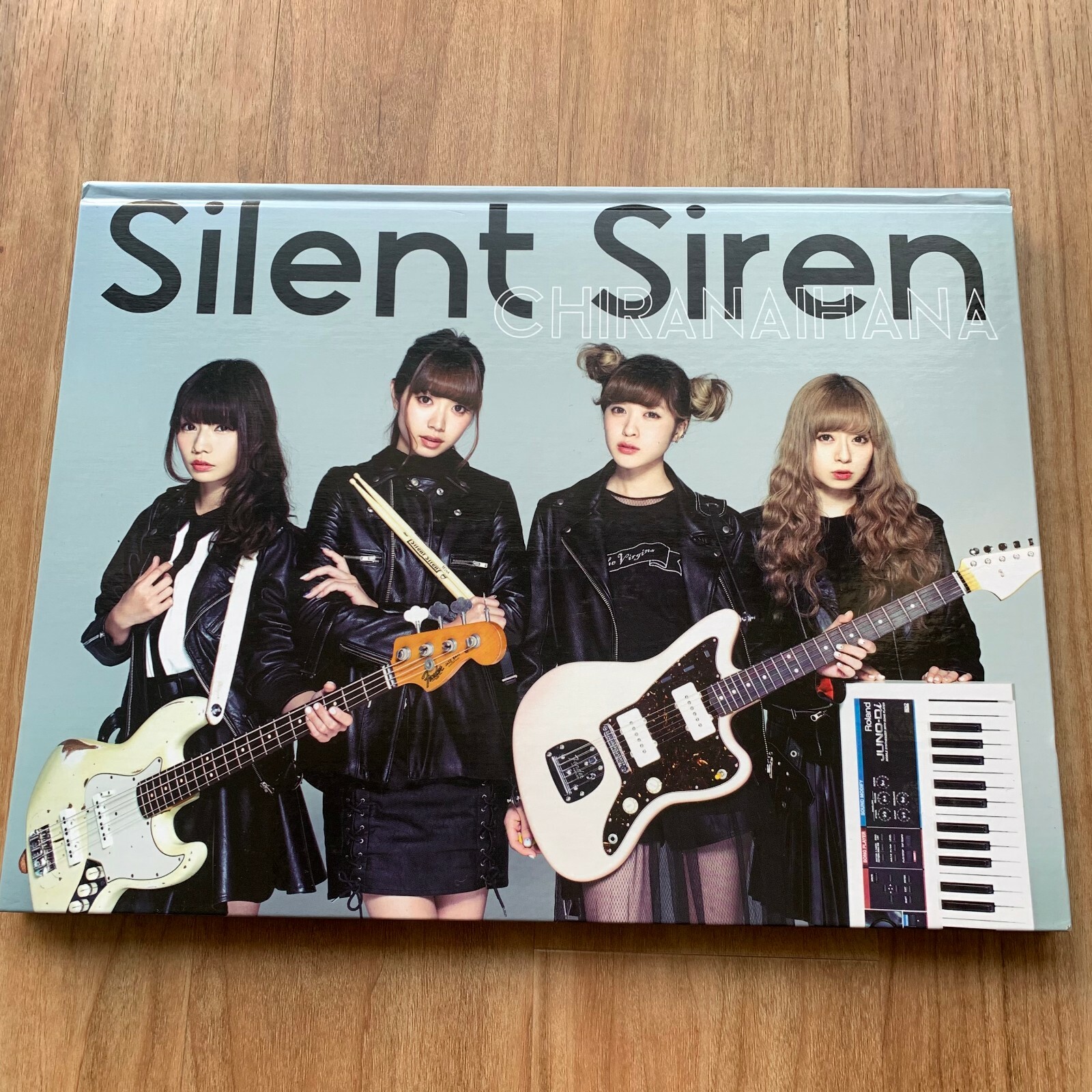 Silent Siren Photo Book CHIRANAIHANA Concert Show Okinawa Hong