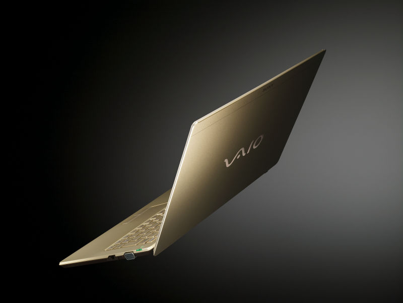 ソニーが世界最軽量の薄型ノート「VAIO X」を正式発表、高耐久性と最大