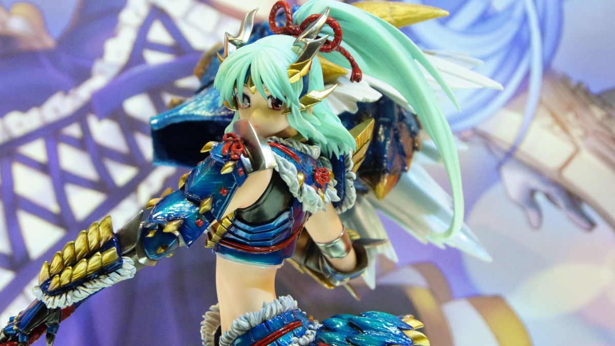 モンスターハンターシリーズ歴代の名装備を身につけたかわいい女性