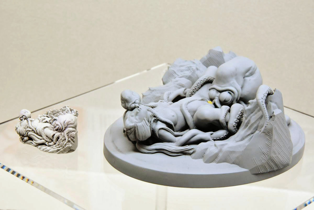 春画の名作「葛飾北斎作 蛸と海女」を立体化、歴史的名画を立体造形