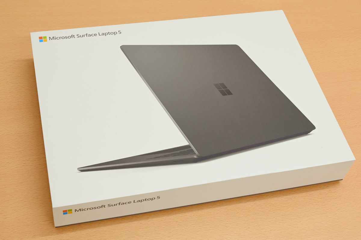 Intel第12世代プロセッサ＆タッチスクリーン搭載の高速モバイルPC