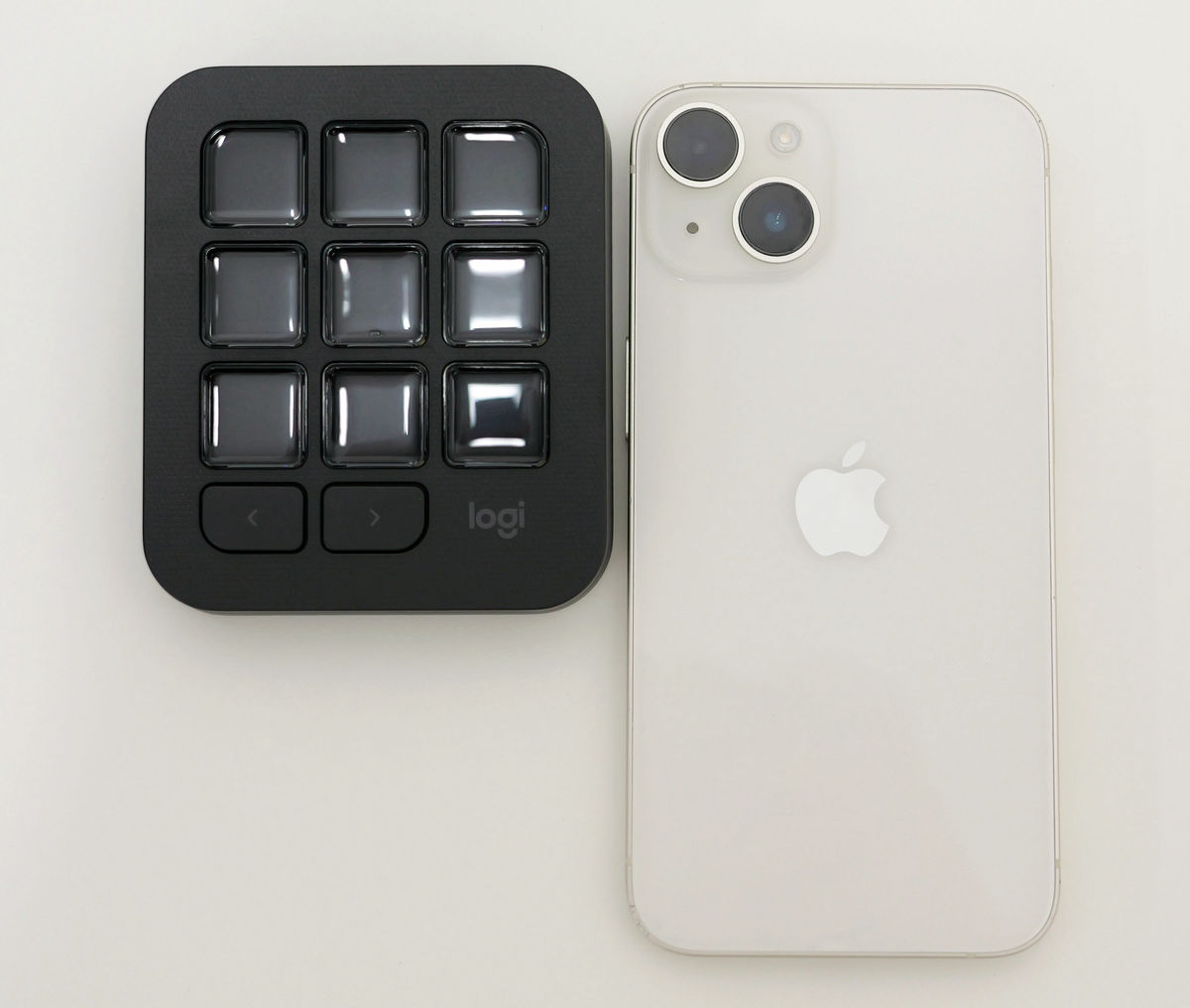 ロジクールMXシリーズ初の左手デバイス「MX Creative Console」フォト