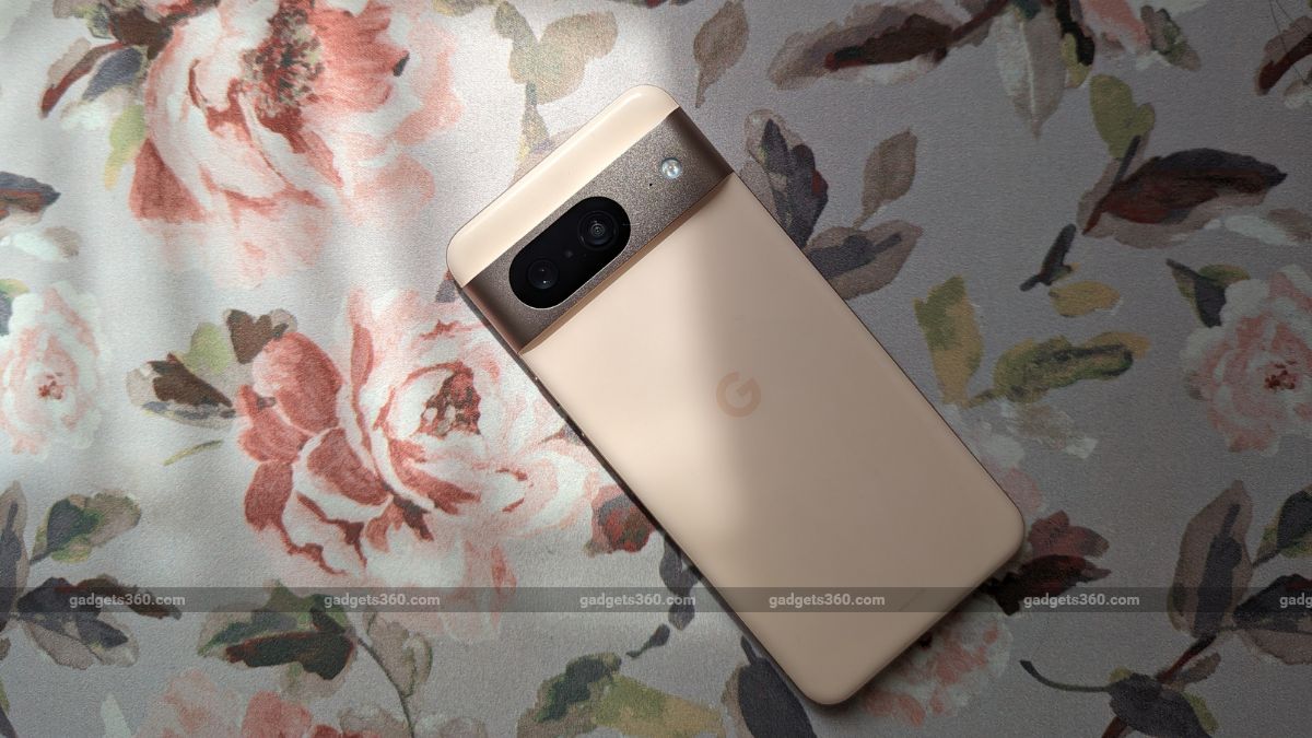 Google Pixel 8, Pixel 8a Get Android AICore Update Ahead of Gemini