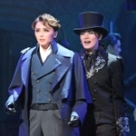 宝塚歌劇星組公演「夜明けの光芒」開幕 主演の暁千星が好演 ヒロインに