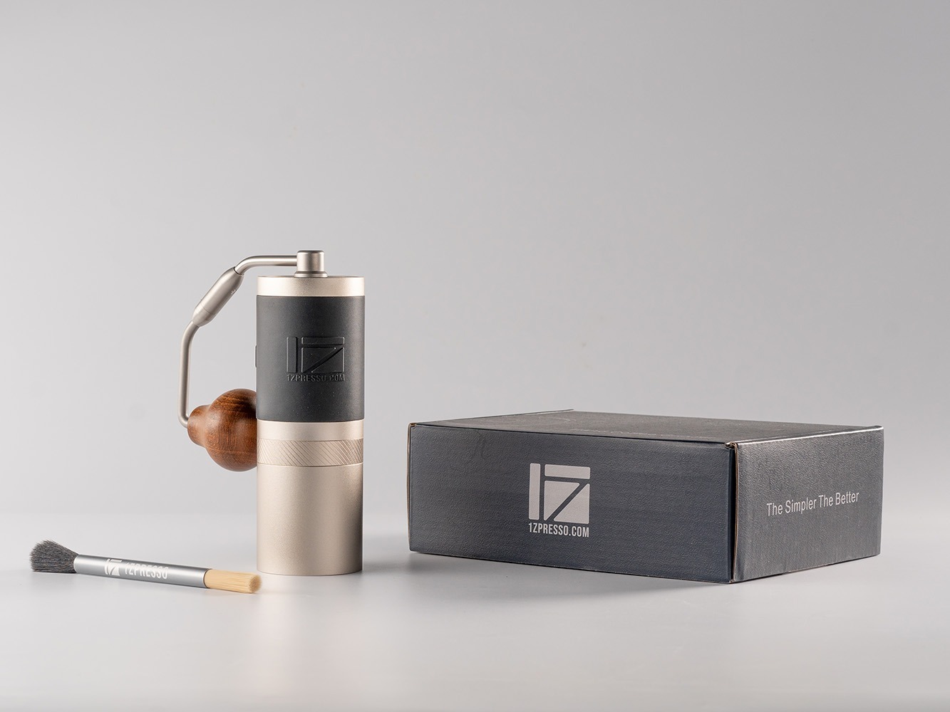 J Manual Coffee Grinder - 1Zpresso