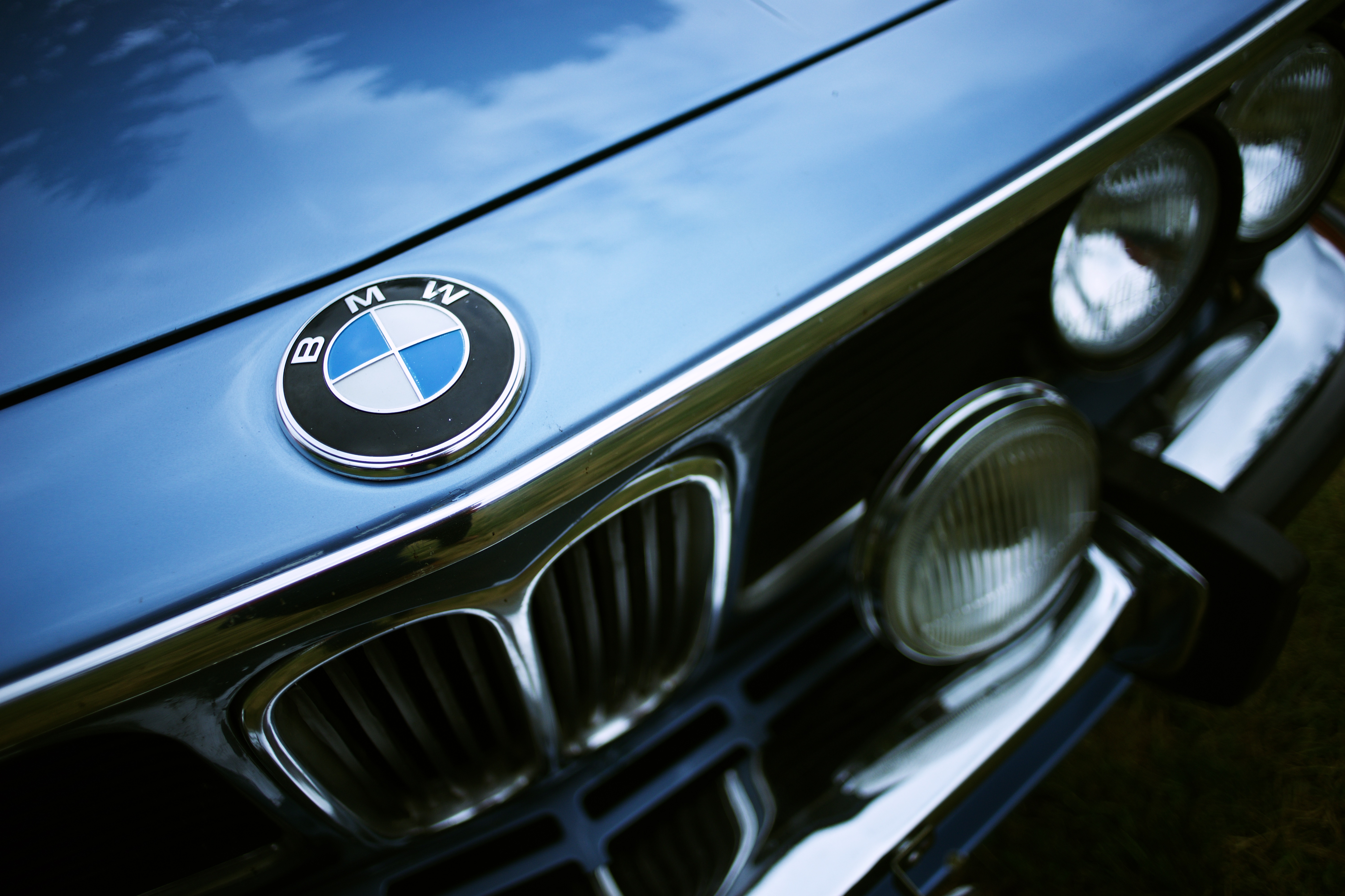 Olympus Zuiko Auto-W 28mm F/2.8 - Lens Review - Casual Photophile