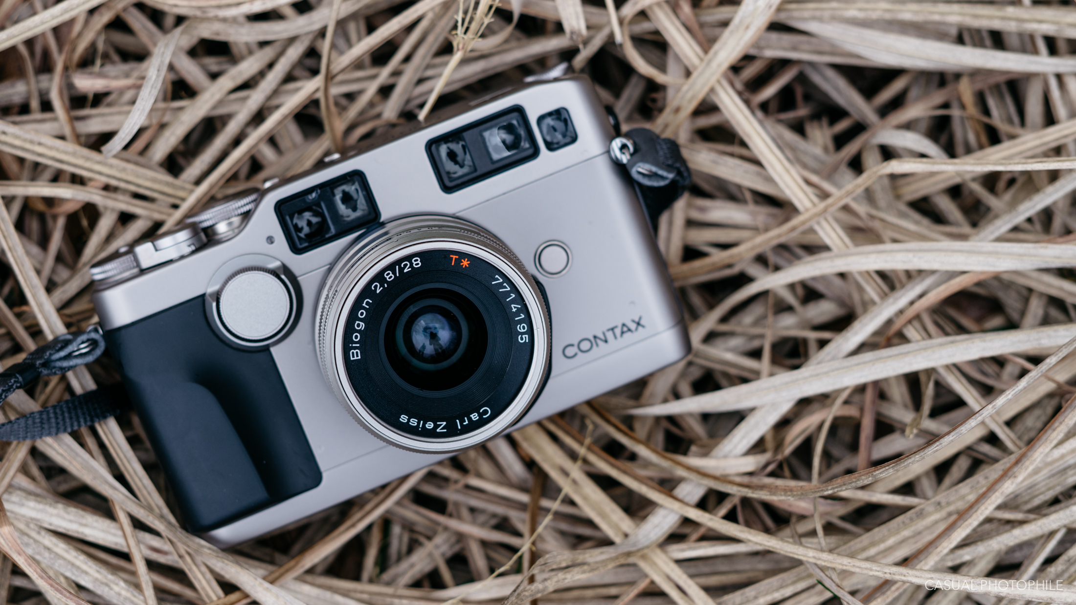 Carl Zeiss G Mount 28mm F/2.8 Biogon Lens Review