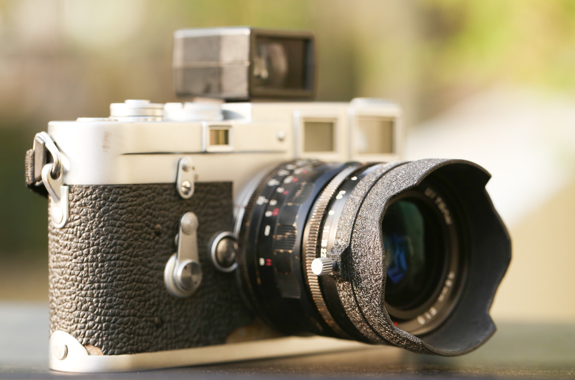 Voigtlander Ultron 28mm F/1.9 LTM Lens Review - Casual Photophile