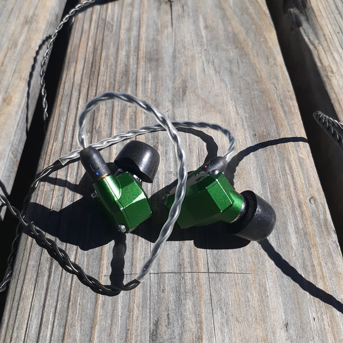 ハイエンドイヤホン CAMPFIRE AUDIO ANDROMEDA 2020 レビュー - audio