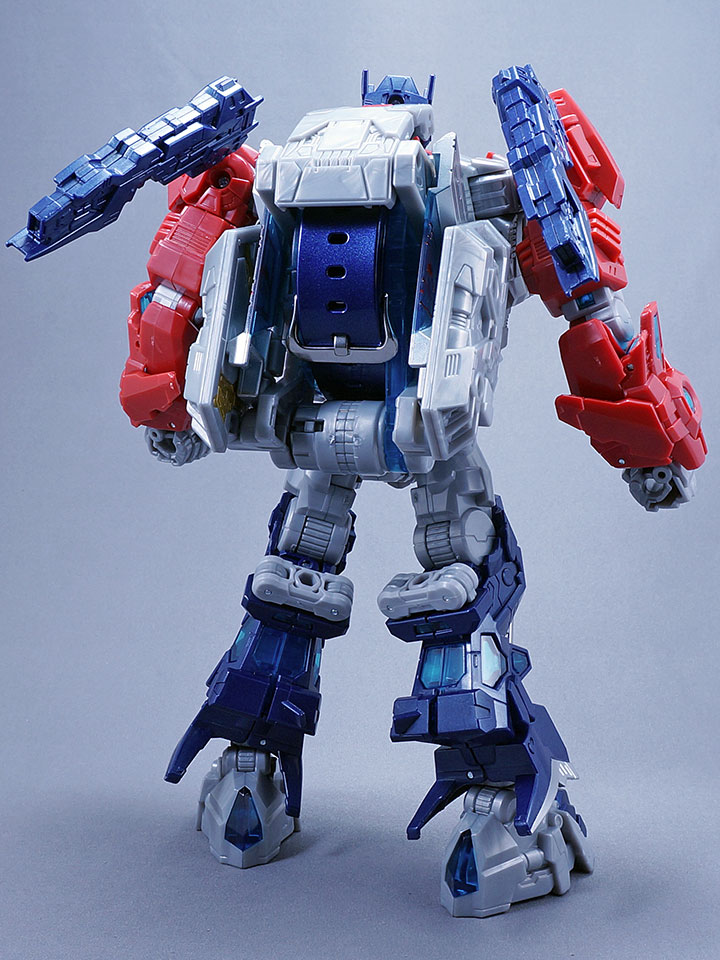 レビュー：G-SHOCK × TRANSFORMERS マスターオプティマスプライム