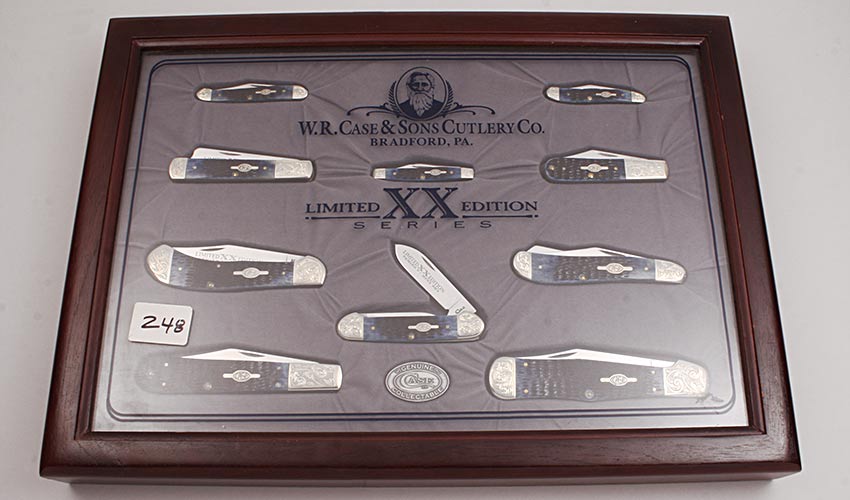 Case Cutlery Series V Mint Set 1998 - KLC18906 - Secondary Knife