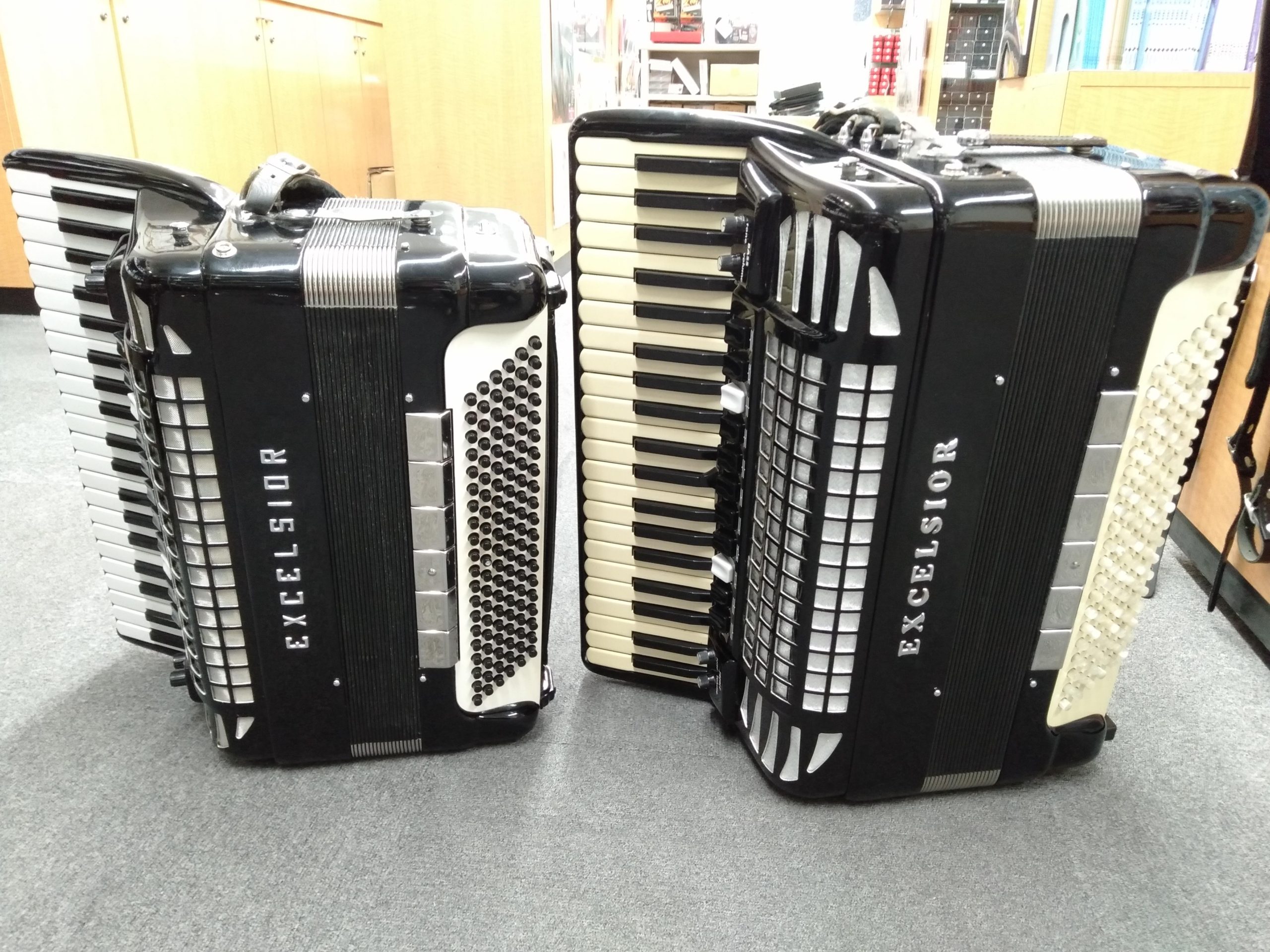 EXCELSIOR – アコーディオン横丁