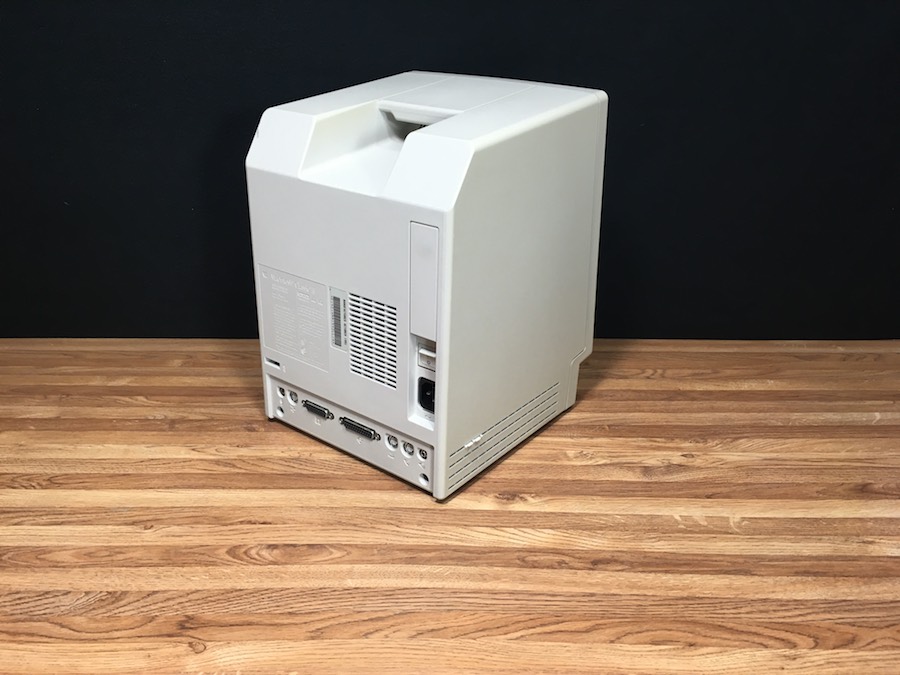 Macintosh Classic II – Apple Rescue of Denver