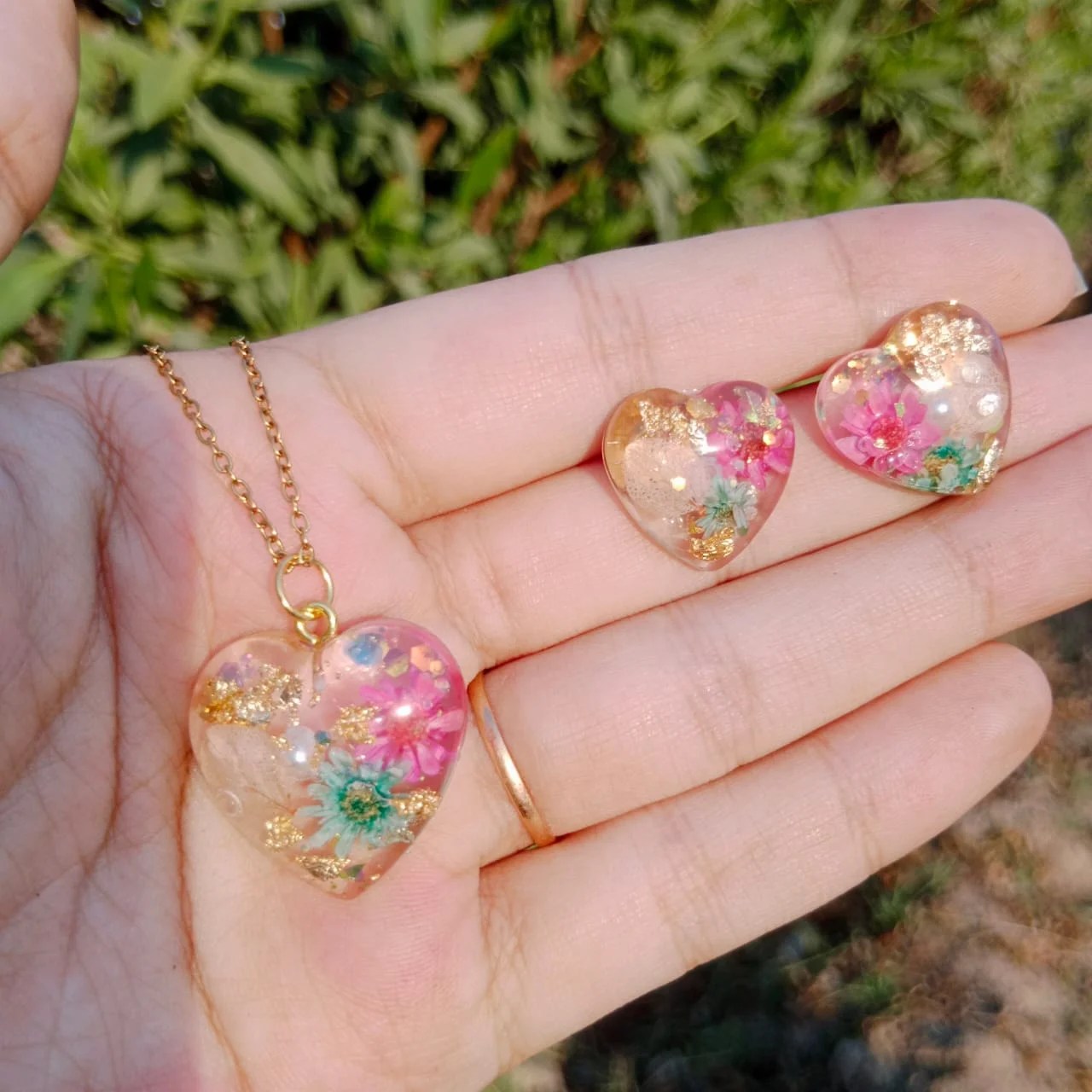 Floral Heart Shine Set – Araesh