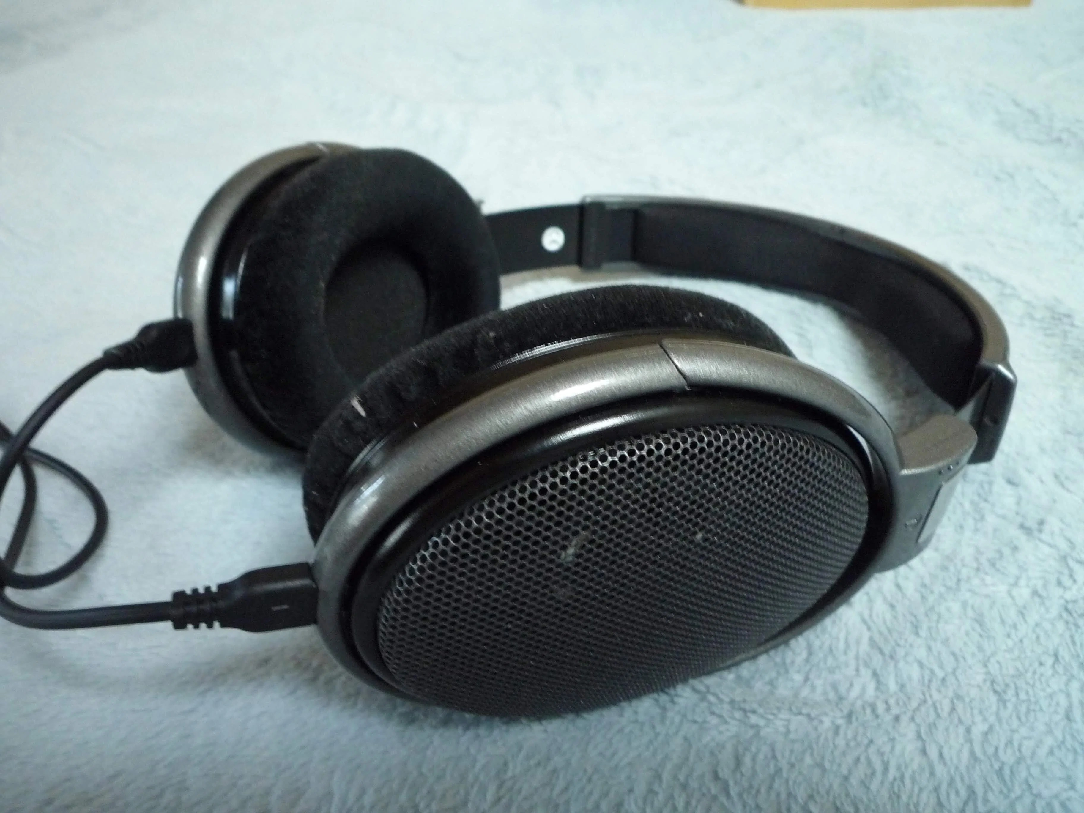 レビュー】Sennheiser HD650 不動のリファレンス機として | やくもの