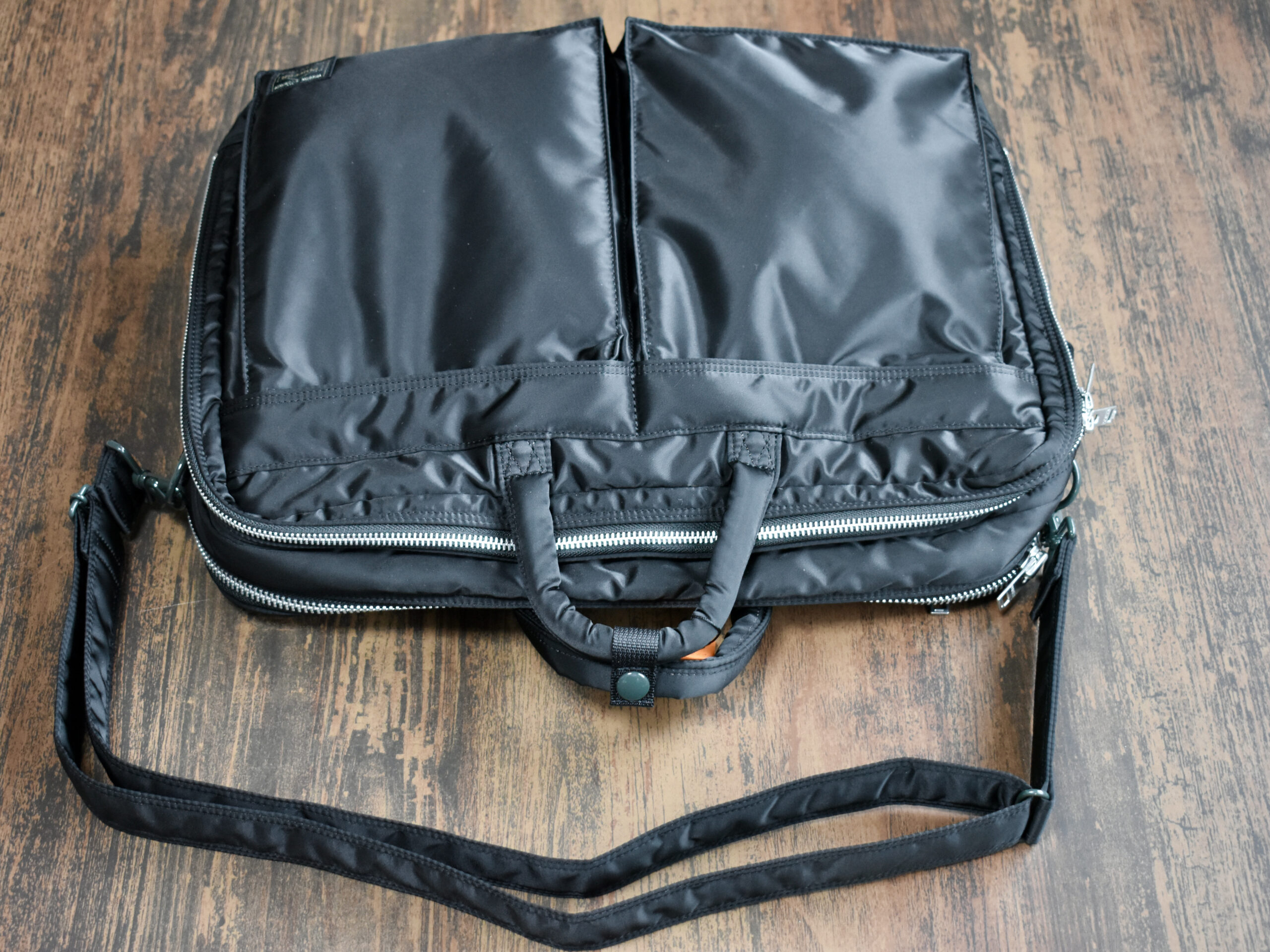 PORTER TANKER 3WAY BRIEFCASEを実際に購入したので詳しくレビュー