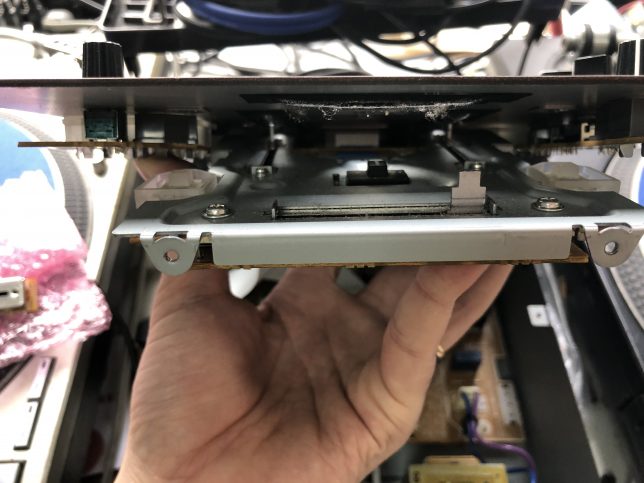 PioneerミキサーDJM400がぶっ壊れたっつう話 – Bee's Knees Blog