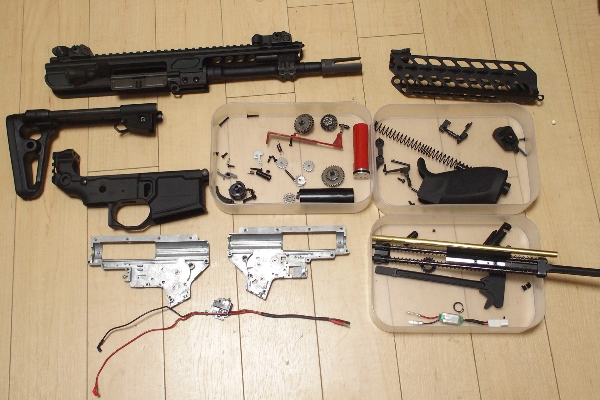 VFC/Cybergun SIG MCXの分解レビュー（主に内部の分解をしていきます