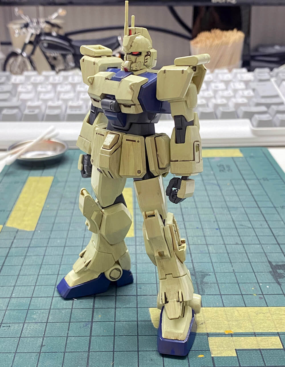 ガンプラ改造】HGUC 1/144 RX-79[G]Ez-8 ガンダムEz8、全塗装と