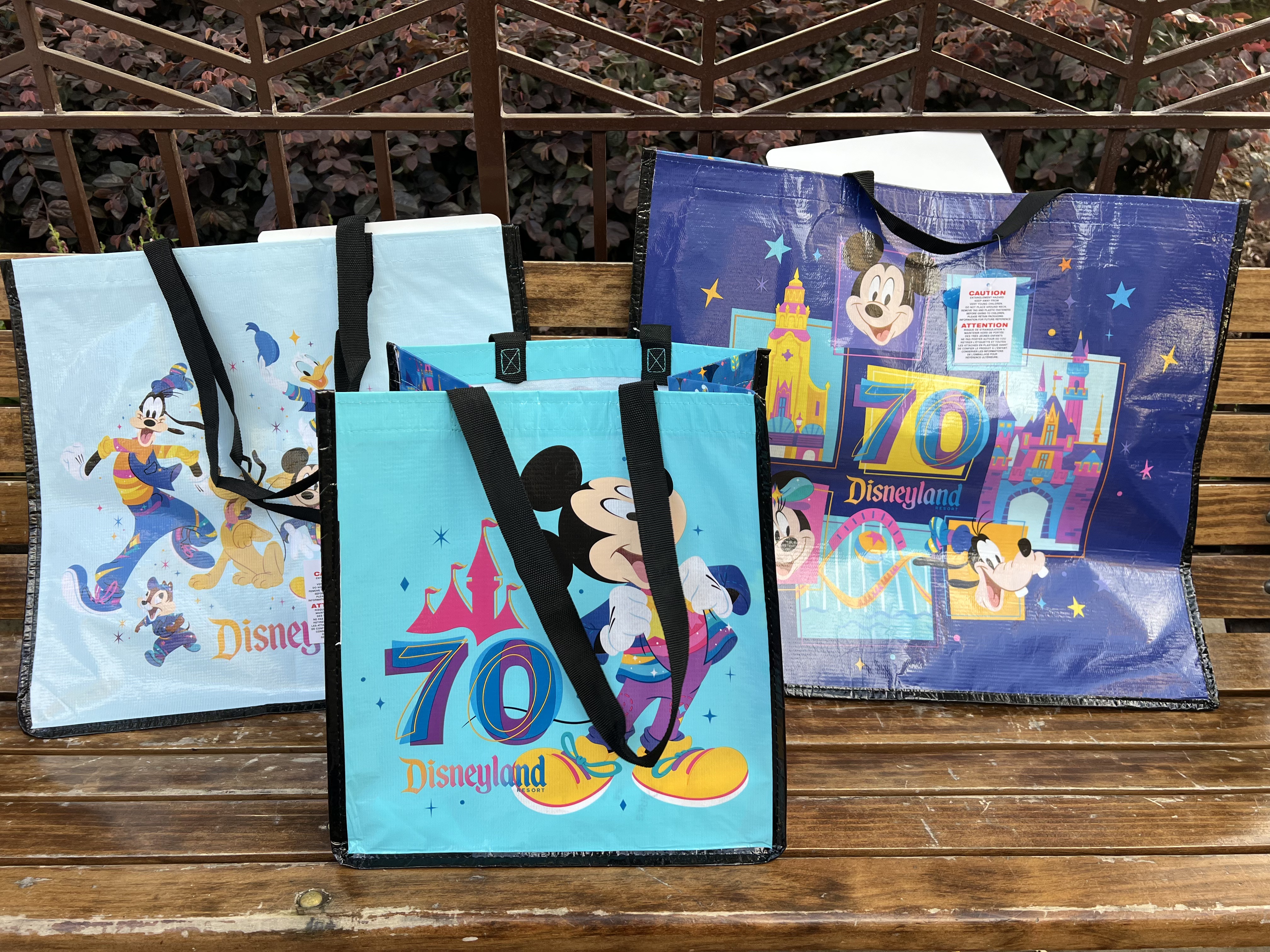 DLR70】ディズニーランド70周年のエコバッグ発売 – ディズニーワールド