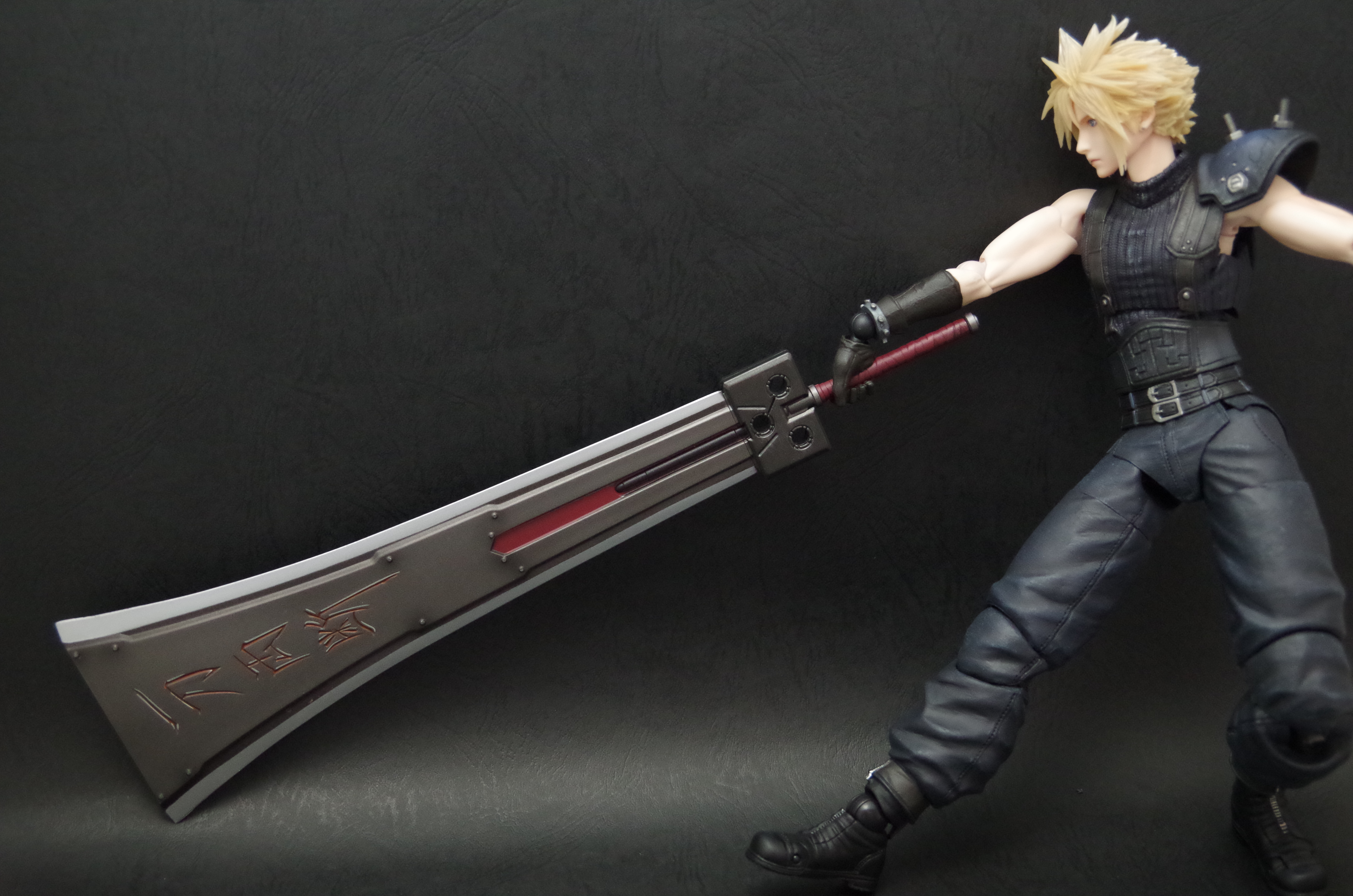 ファイナルファンタジーVII リメイク PLAY ARTS改 クラウド・スト