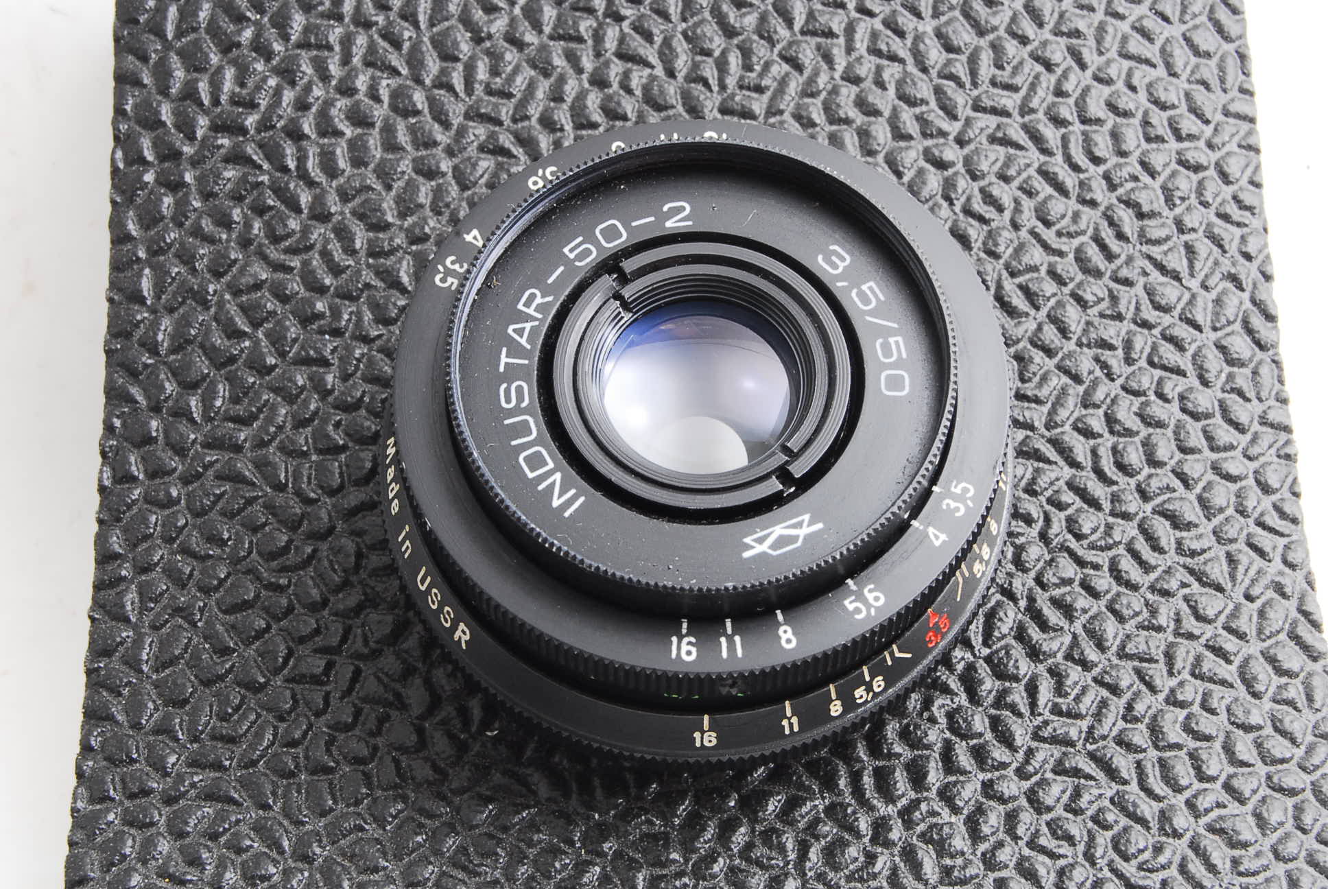 Industar-50-2-50mm-F3.5.jpg?