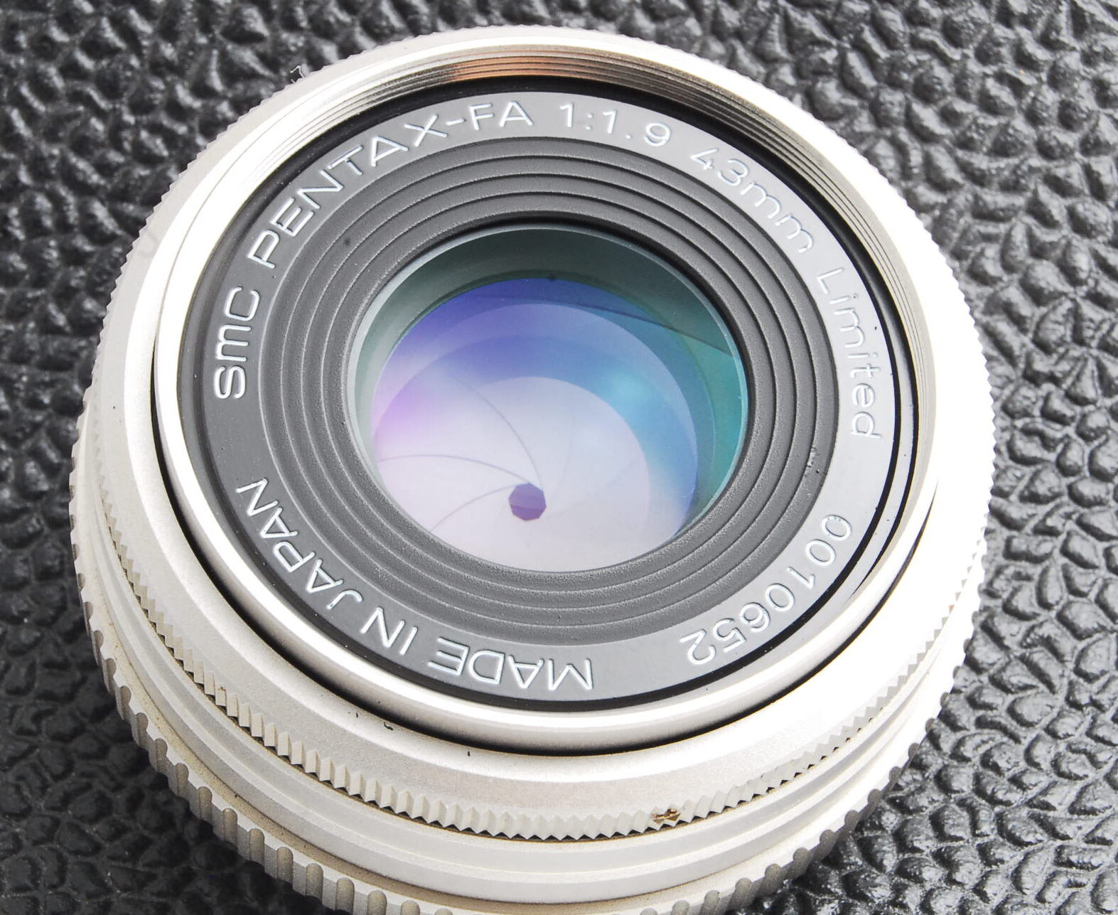 SMC Pentax-FA 43mm F1.9 Limited 修理記録 – レンズ修理なら日本