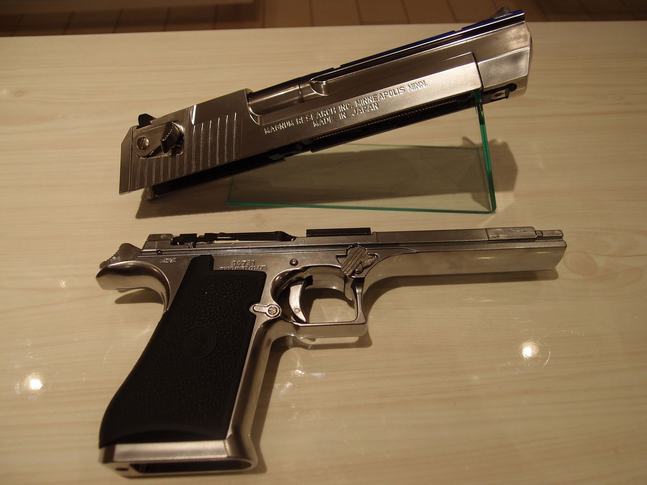 東京マルイ デザートイーグル ガスガン グリップ加水分解 東京マルイ