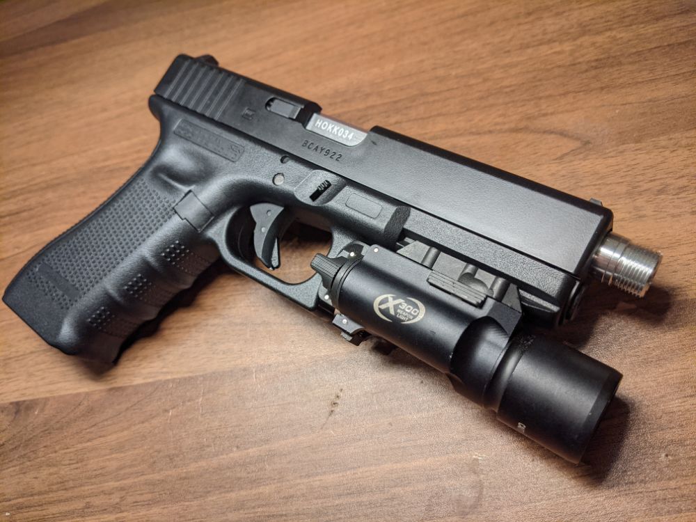 カスタム】東京マルイ グロック17Gen.4のアウターバレルをLAYLAX製に