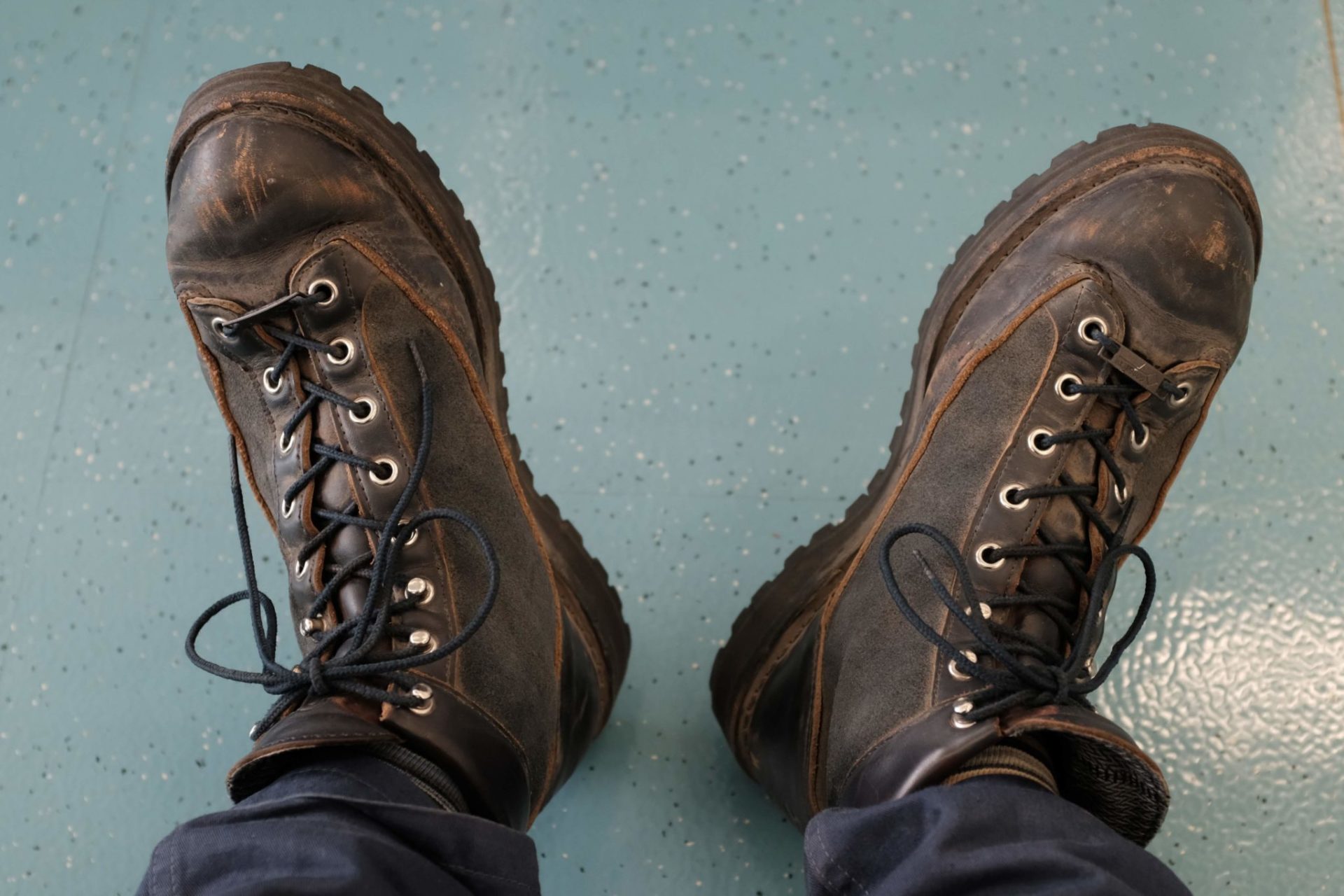 長期レビュー】3ヵ月1000km一緒に歩いたダナー『エクスプローラー』は