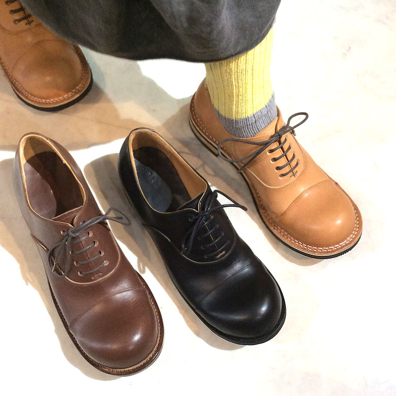 ヒラキヒミ。ドレッシーな「おでこ靴」リベルタンゴのソールの違い
