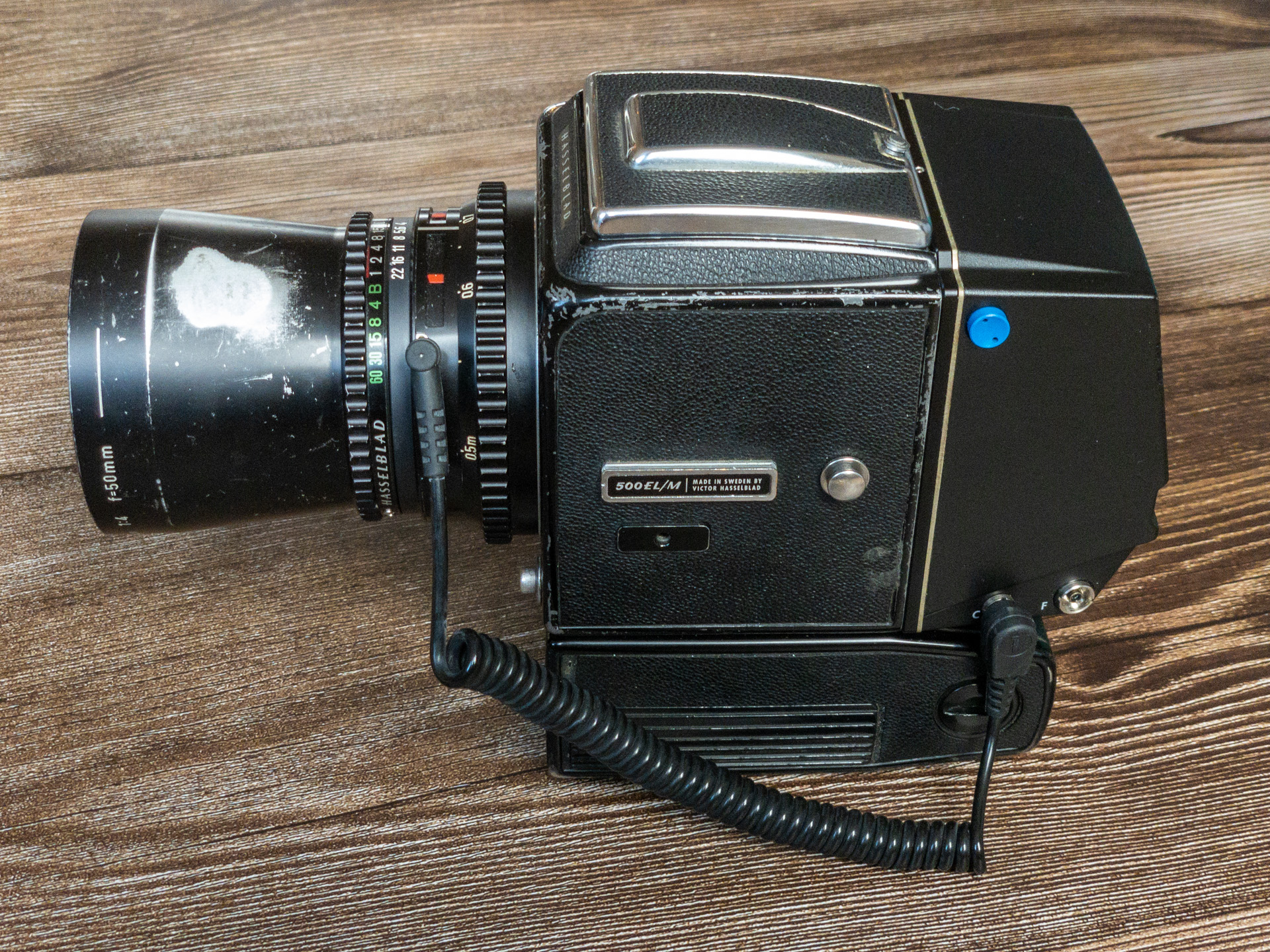 How to use a Phase One H20 digital back on a Hasselblad 500 camera